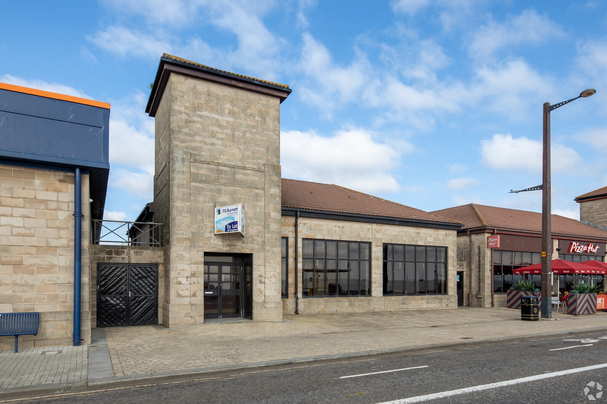 Beach Esplanade, Aberdeen for sale Primary Photo- Image 1 of 1