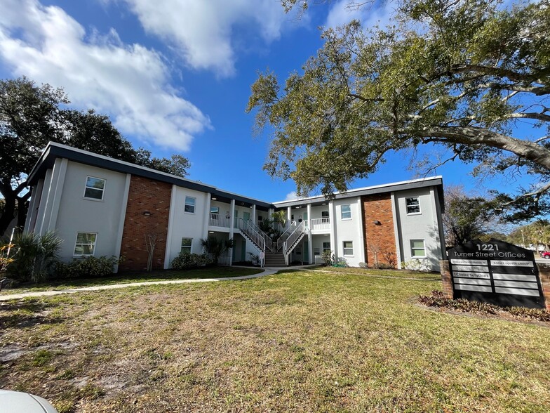 1221 Turner St, Clearwater, FL for rent - Building Photo - Image 3 of 15