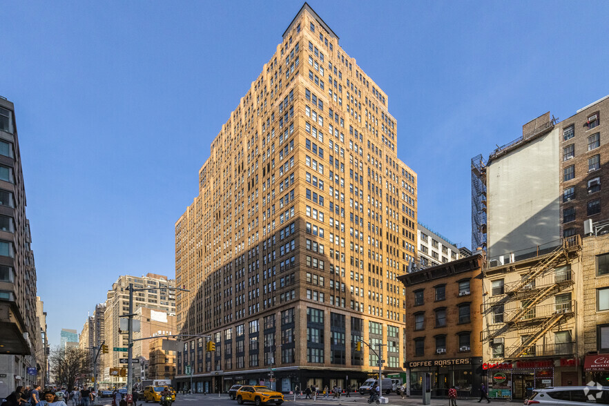 275 Seventh Ave, New York, NY for rent - Building Photo - Image 1 of 7