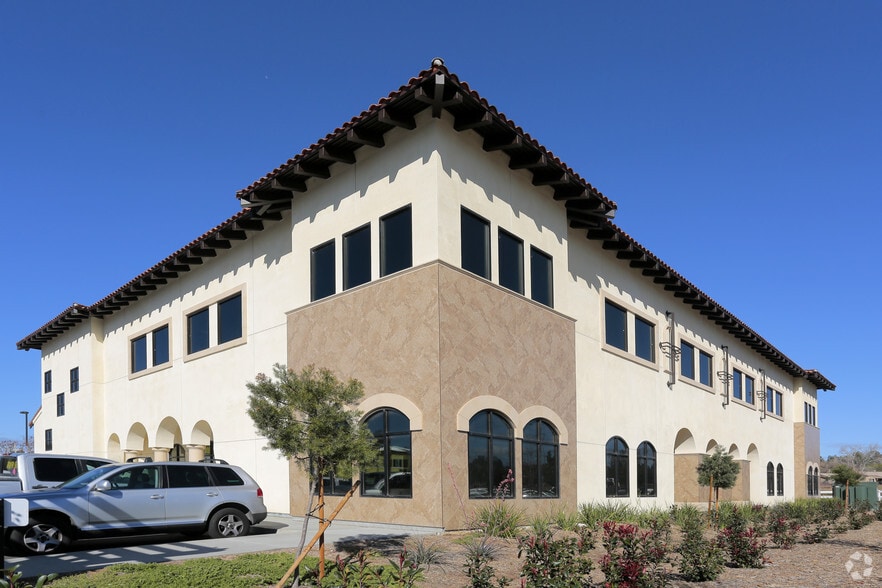 31775 De Portola Rd, Temecula 92592 UK