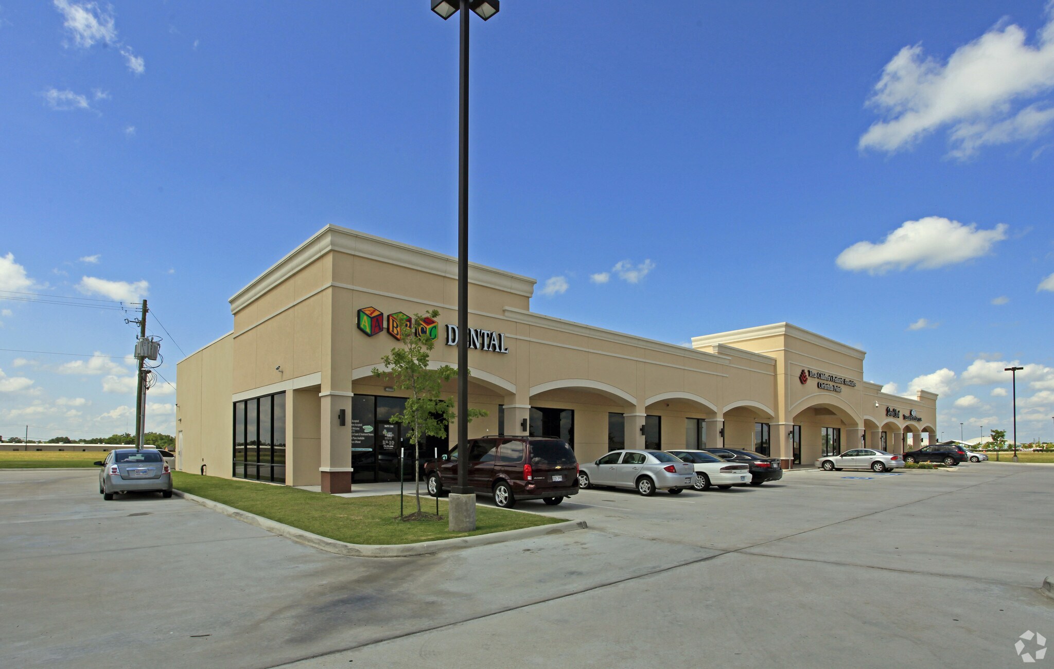 5505 Orem Dr, Houston, TX for sale Primary Photo- Image 1 of 1