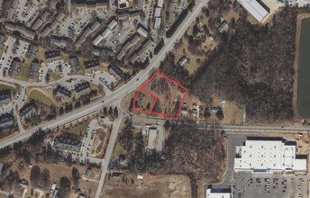 831-833 Guilford College Rd, Greensboro, NC for sale Primary Photo- Image 1 of 1