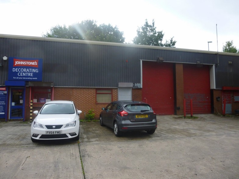 Neville St, Oldham for sale - Primary Photo - Image 1 of 1