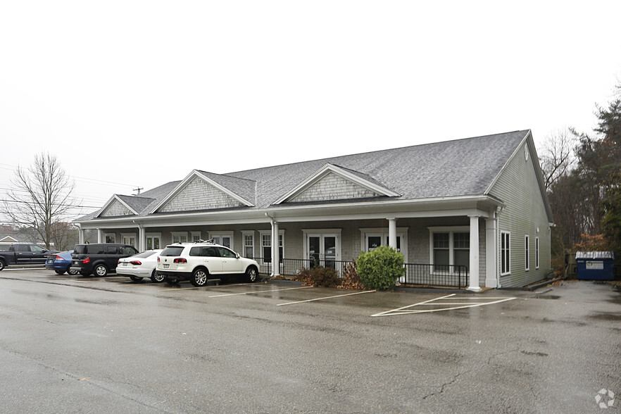 470 US Route 1, York, ME for rent - Primary Photo - Image 1 of 4