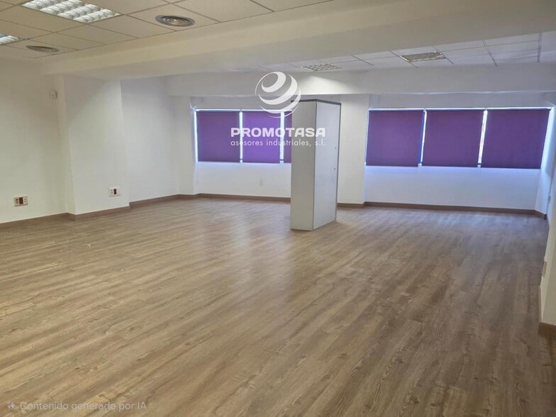 Office in Rivas-Vaciamadrid, Madrid to rent - Building Photo - Image 1 of 1