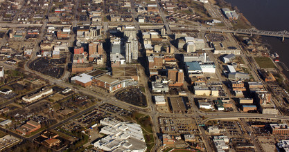 456 Fulton St, Peoria, IL - aerial  map view - Image1