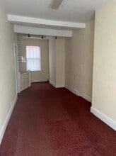 12 Vicar St, Kidderminster for sale Interior Photo- Image 2 of 3