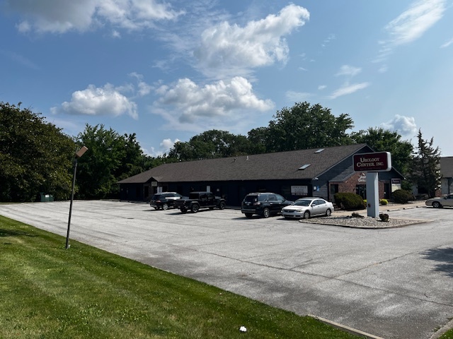 388-398 W 80th Pl, Merrillville, IN for rent - Building Photo - Image 2 of 16