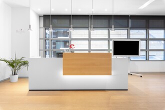 Co-working Space in Avenida de Juan Pablo II, 35, Zaragoza to rent Interior Photo- Image 2 of 32