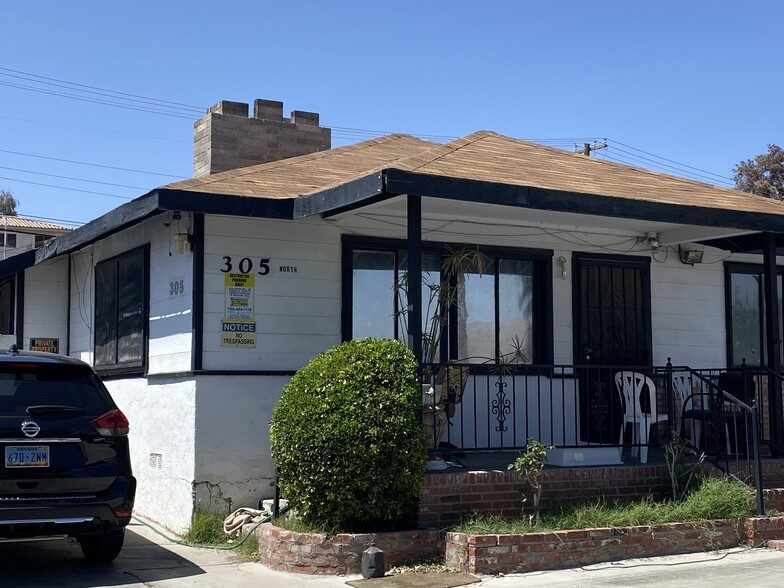 305 N 15th St, Las Vegas, NV for sale - Primary Photo - Image 1 of 1