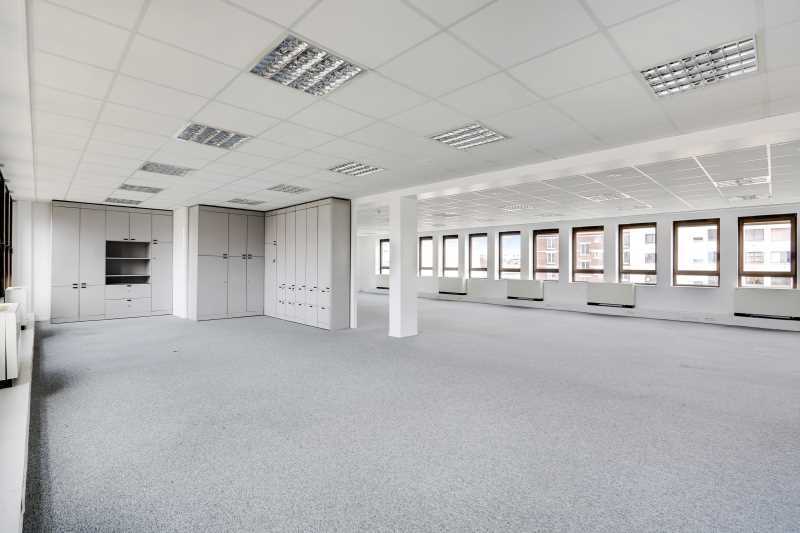 37 Rue De Neuilly, Clichy to rent - Building Photo - Image 3 of 9