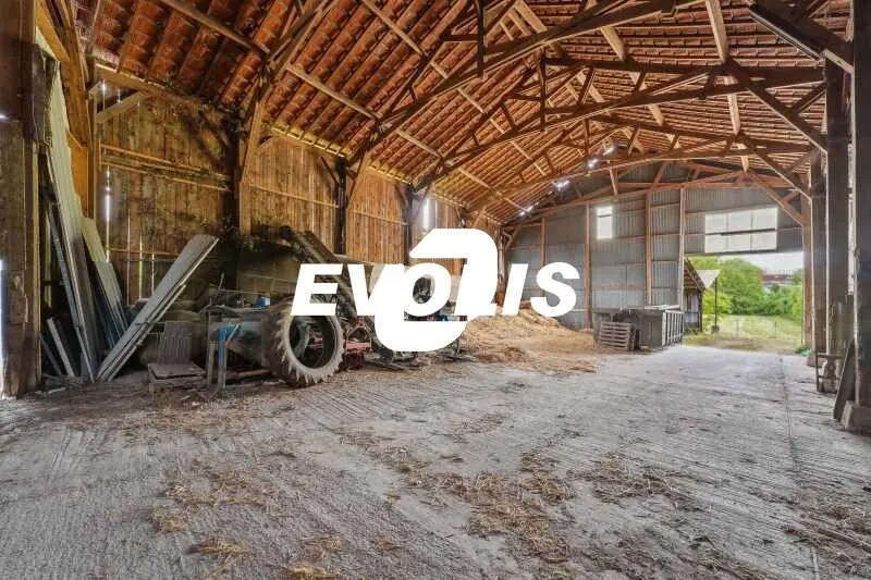 Land in Le Thillay to rent Building Photo- Image 1 of 13