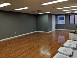 715 Main St, Buffalo, NY for rent Interior Photo- Image 1 of 3