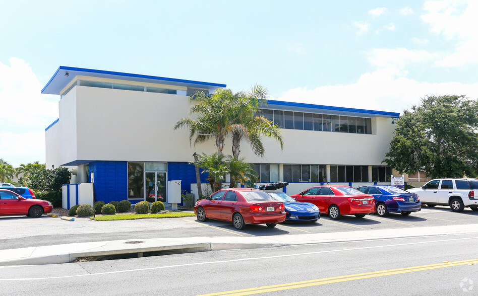 7980 N Atlantic Ave, Cape Canaveral, FL for sale - Primary Photo - Image 1 of 1