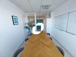 3 Avenue Du 8 Mai 1945, Échirolles for sale Interior Photo- Image 1 of 13