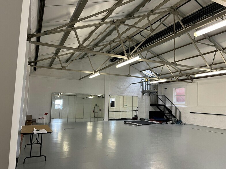 166 Haslemere Rd, Southsea for sale - Building Photo - Image 3 of 15