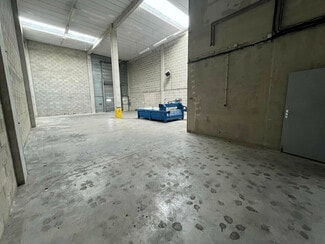 More details for 44 Rue Vladimir Jankelevitch, Émerainville - Light Industrial to Rent