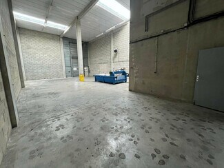 More details for 44 Rue Vladimir Jankelevitch, Émerainville - Light Industrial to Rent