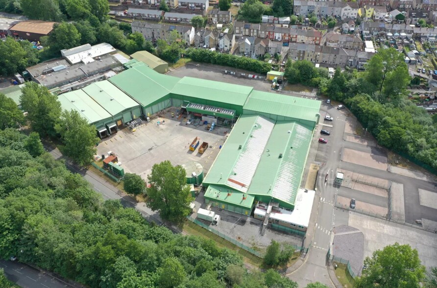 Cwmtillery Industrial Estate, Abertillery for rent - Aerial - Image 3 of 5