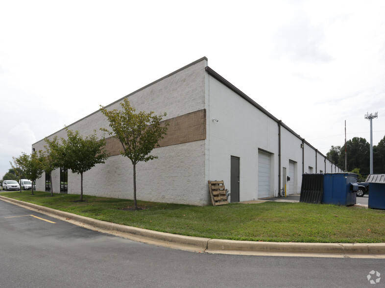 1300 First State Blvd, Stanton, DE for rent - Building Photo - Image 2 of 8