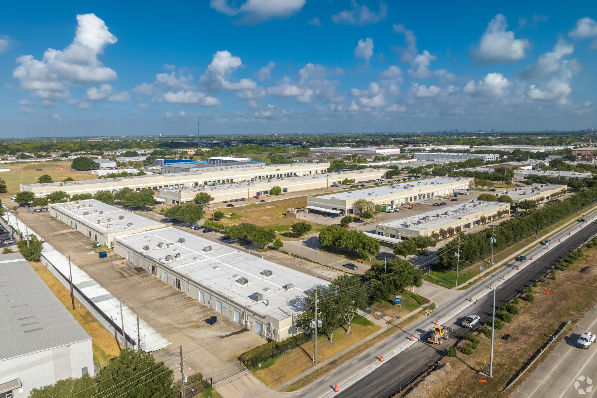 10010 W Sam Houston Pky S, Houston, TX for rent Building Photo- Image 1 of 23