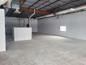 342-344 S Santa Fe Ave, Edmond, OK to rent Building Photo- Image 1 of 5