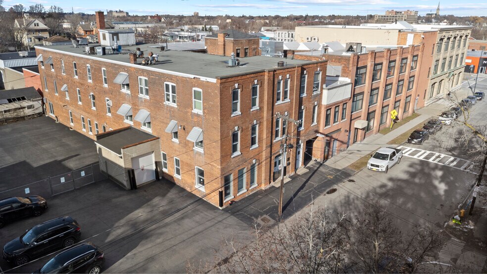 86-88 White St, Rochester, NY for rent - Building Photo - Image 1 of 11