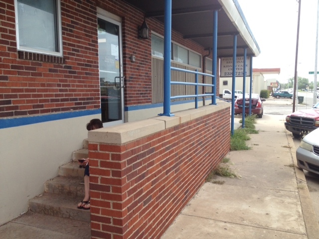 310 S Chickasaw St, Pauls Valley, OK for rent - Building Photo - Image 3 of 7