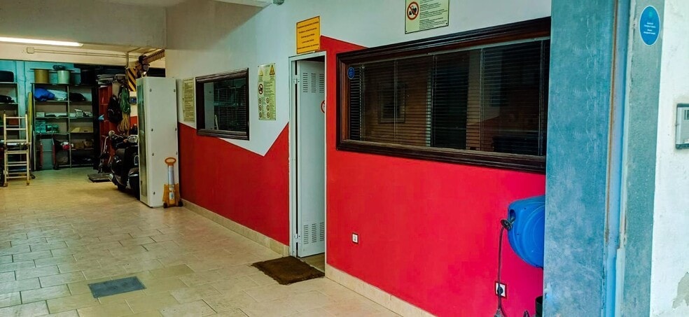 Calle Arquitecto Tioda, 6, Oviedo, Asturias for sale - Building Photo - Image 3 of 45