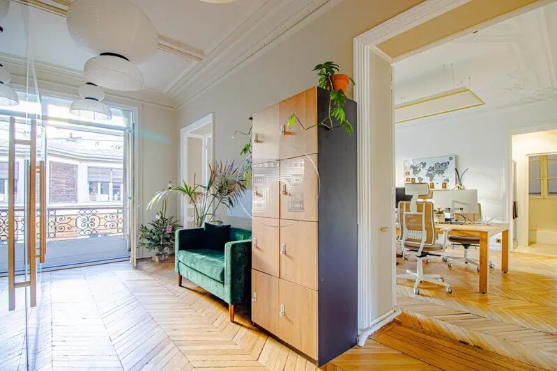 Office in Paris for sale Interior Photo- Image 1 of 15