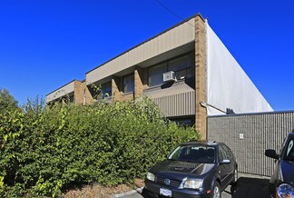 More details for 6866 Russell Av, Burnaby, BC - Light Industrial to Rent