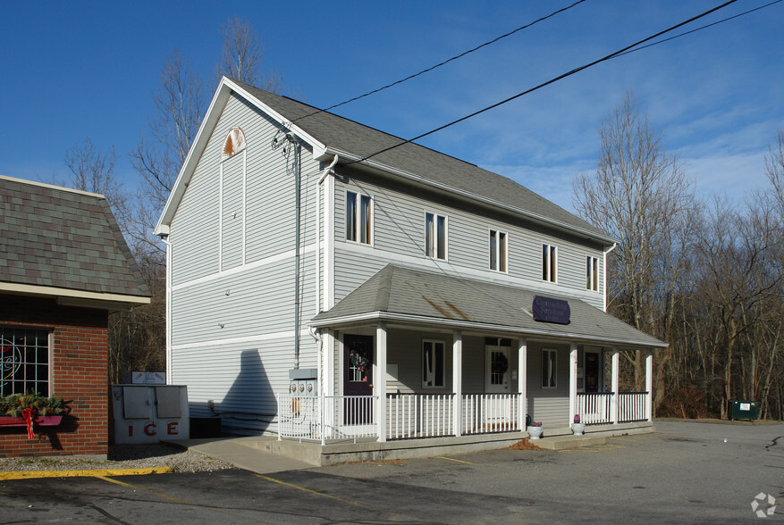 72 Route 32, Franklin, CT for rent - Primary Photo - Image 1 of 6