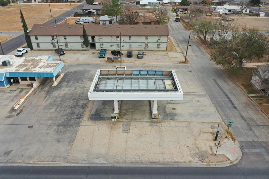 906 N Main St, Andrews, TX for sale - Building Photo - Image 1 of 1