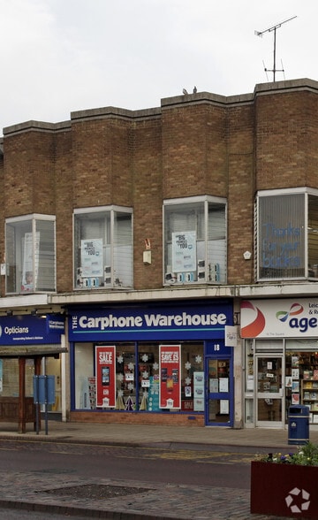 18 The Square, Market Harborough for sale - Primary Photo - Image 1 of 2