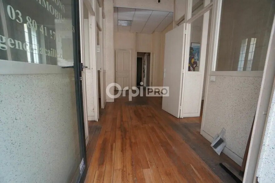 Office in Dijon to rent - Interior Photo - Image 2 of 7