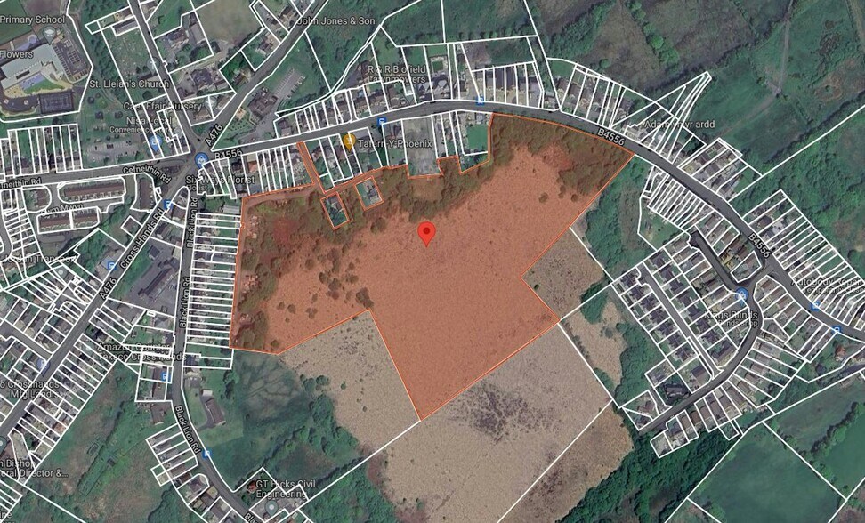 50 Penygrose Rd, Llanelli for sale - Primary Photo - Image 1 of 1