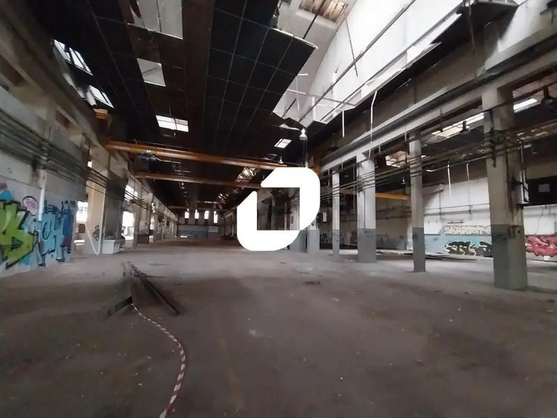 Light Industrial in Givors for sale Building Photo- Image 1 of 17