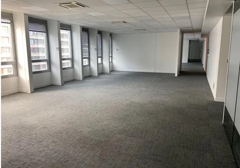 Office in Boulogne-Billancourt to rent - Interior Photo - Image 3 of 6