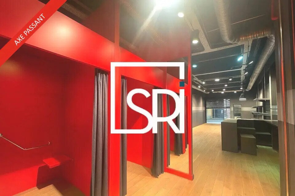 Location Commerce 121 m² - Photo 1