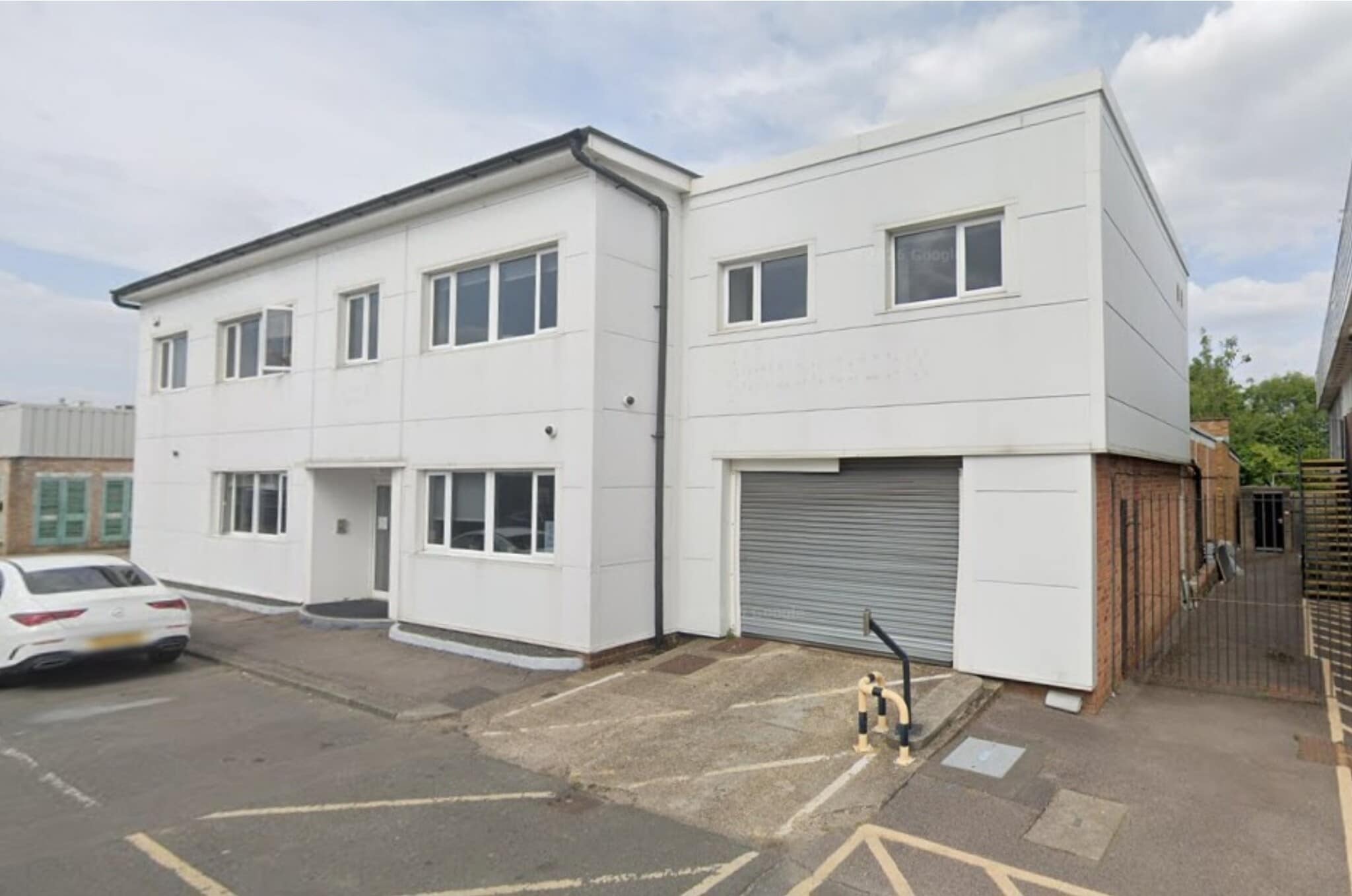25-28 Station Clos, Potters Bar for sale Building Photo- Image 1 of 9