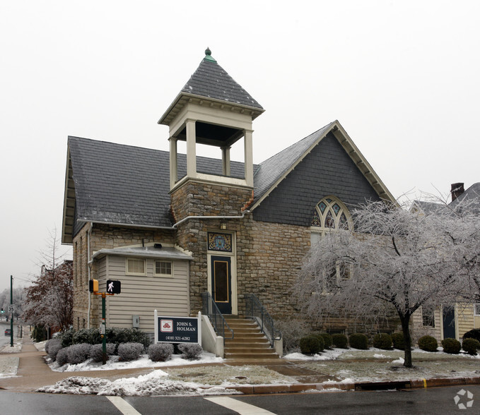 301 W Allegheny Ave, Towson, MD for rent - Building Photo - Image 1 of 19