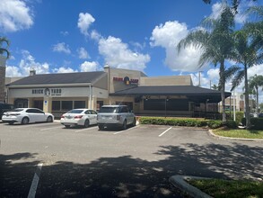 7024-7060 Palmetto Park Rd, Boca Raton, FL for rent Building Photo- Image 1 of 1