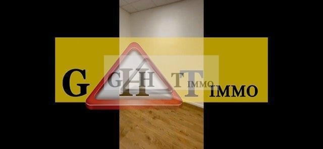 Office in Plaisir to rent - Interior Photo - Image 3 of 7