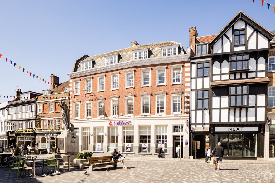 4-5 Market Pl, Kingston Upon Thames to rent - Building Photo - Image 2 of 2