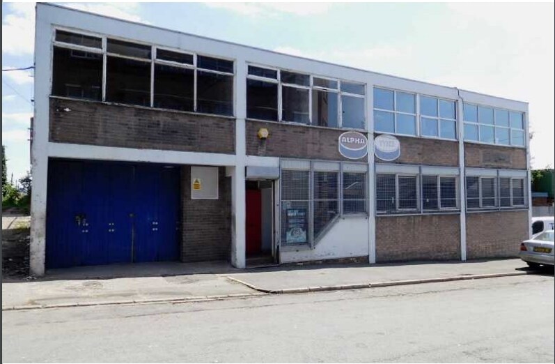 Montrose St, Stoke On Trent for sale - Primary Photo - Image 1 of 1