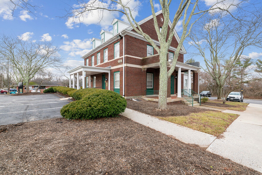 908 Washington Rd, Westminster, MD for rent - Building Photo - Image 2 of 37