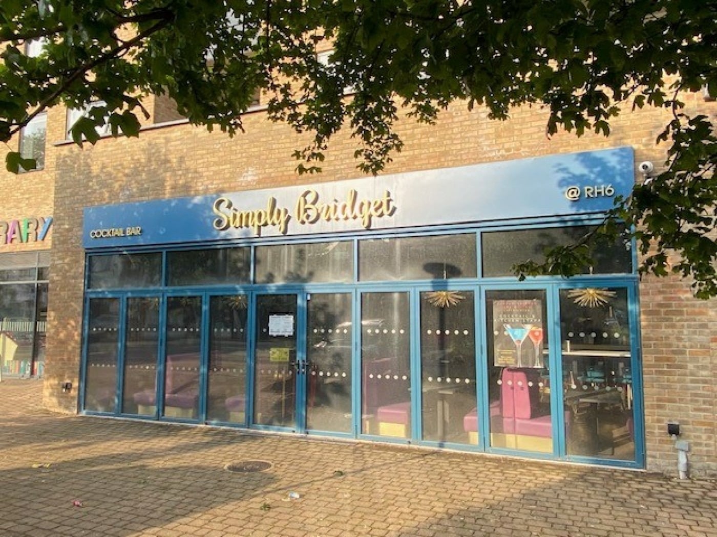 Victoria Rd, Horley to rent Building Photo- Image 1 of 3