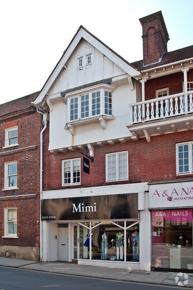 Investment for sale portfolio of 2 properties for sale on LoopNet.co.uk - Primary Photo - Image 3 of 4