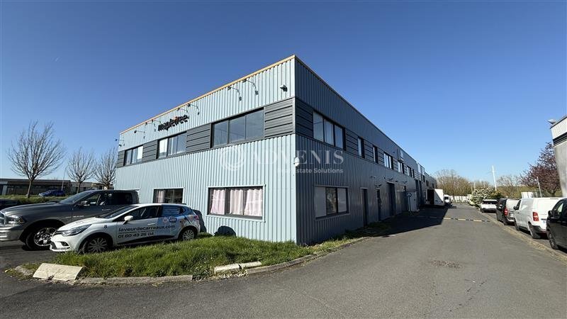 1 2 Rue De La Voie Gallo-Romaine, Quincy-Voisins to rent Building Photo- Image 1 of 10
