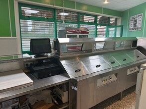 166 Stanningley Rd, Leeds to rent Interior Photo- Image 2 of 4